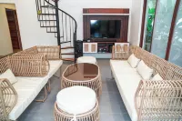 Modern Tropical 2BR Villa Pool Retreat in Amadeo Hotels in Amadeo