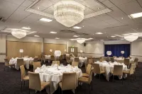 The Harlow Hotel by Accor Hotel di Ongar