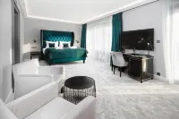 Hotel Zlaty Klucik - Golden Key with Luxury Spa Hotels in Нітра