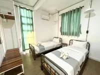 Memmoth Hostel in Lampang Hotels near Kiew Lom Dam