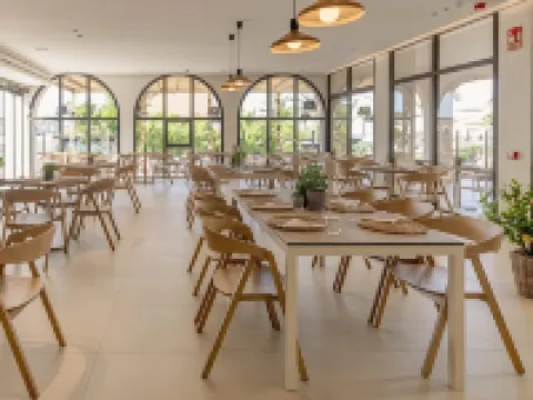 印象格拉納達海灘高爾夫度假村 莫特里爾酒店