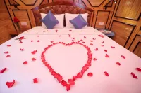 Resort Hàng Dương Hotels in Da Huoai