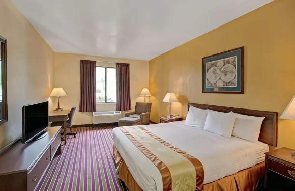 希科利温德姆戴斯套房酒店