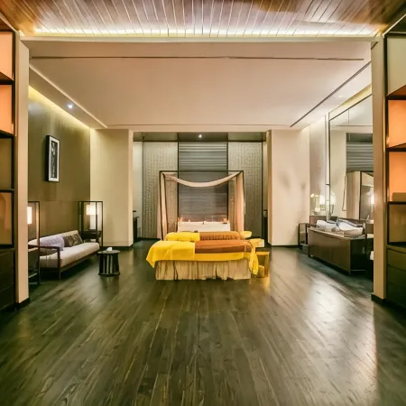 Dusit Thani LakeView Cairo