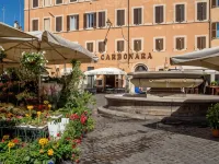 Bollo Apartments Các khách sạn gần Quảng trường Piazza Cavour