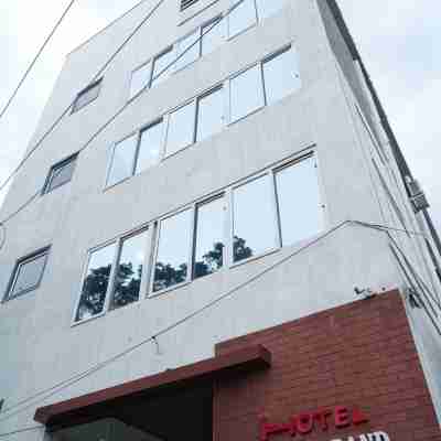 5 STAR GRAND- PREMIUM Hotel Exterior