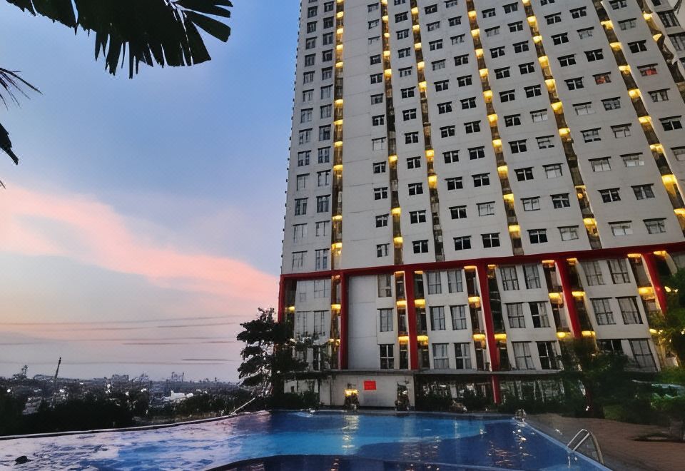 Hotel Gunawangsa Merr