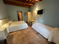 Country House le Calvie Hotels in Castelraimondo
