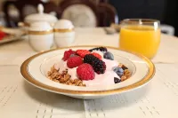 The Grand on Macfie - breakfast