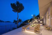 Akrotiri Beach Resort Hotel - Adult Friendly Các khách sạn ở Paleokastrites