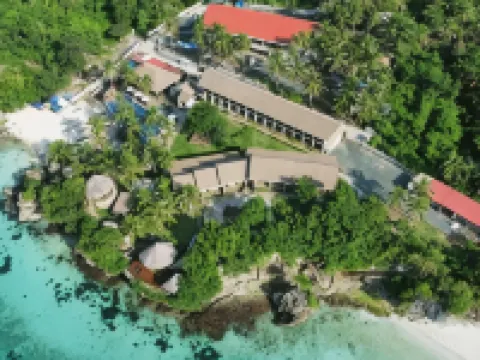 Bugnaw Si-E Beach Resort Hotels in Guindulman