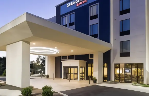 費城蘭霍恩萬豪SpringHill Suites 酒店