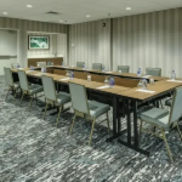 Embassy Suites by Hilton Williamsburg