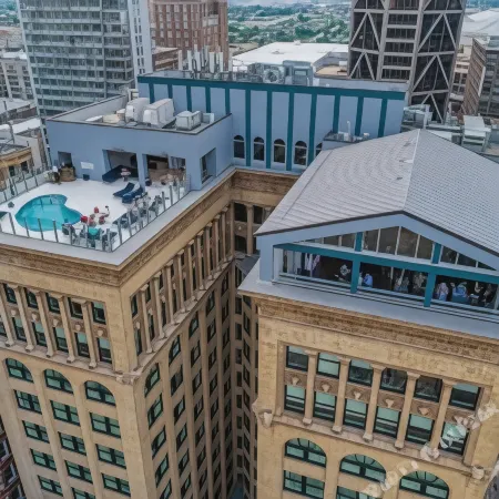 Hotel Saint Louis, Autograph Collection Отели рядом с достопримечательностью «The Gateway Arch»