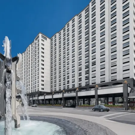 The Davenport Grand, Autograph Collection