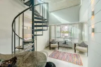 Apt w Jacuzzi and Sea View in Rio Vermelho Enc0307