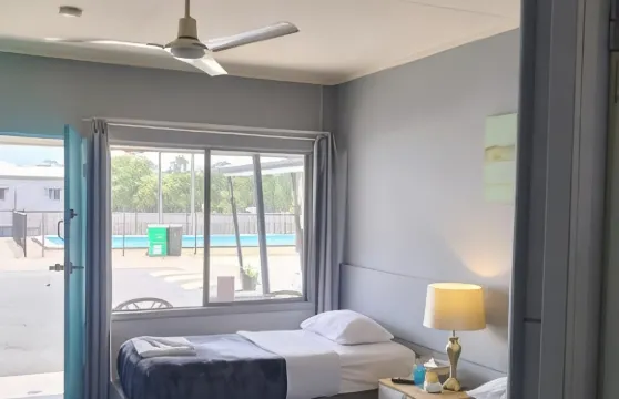 馬裏伯勒會議中心汽車酒店