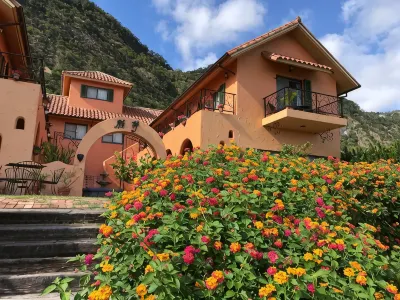 Wishing Well Café Hotel in zona Jiaming Lake