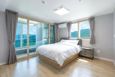 Gangneung Solei Village Pension 鄰近沙漏公園的酒店