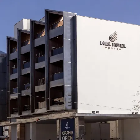 Jeonju Ruel Hotel Deokjin Park Main Branch Отели рядом с достопримечательностью «Парк Токчин»