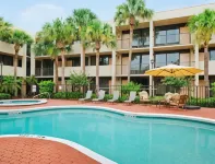 Days Inn & Suites by Wyndham Orlando Airport Hotels in Pine Castle