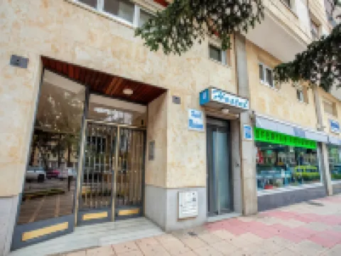 Hostal Mindanao Hotels near Roman Bridge of Salamanca