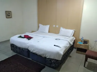 Ikogosi Warm Springs - Presidential Lodge Hotels in 