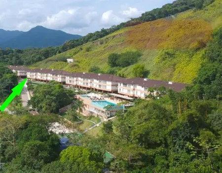 Camburyzinho / Cambury: 3 Suítes Vista Panorâmica: Tênis e Beachtennis