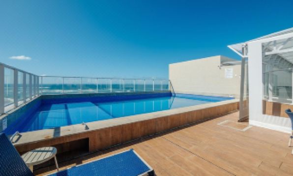 Condo. w/ Pool and Gym 70 m from the Beach - SMA