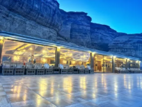 Hasan Zawaideh Luxury Camp 2 Hotels in Quairah District