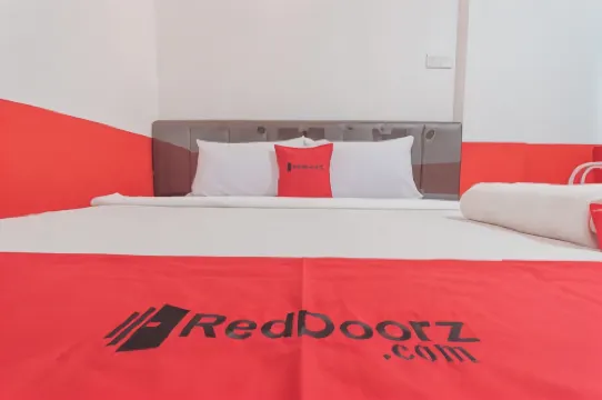 RedDoorz @ Pasar Melayu Sagulung Batam