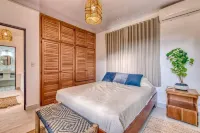 เอ็มมา โรงแรม ฮาโก