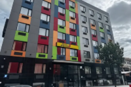 Super 8 by Wyndham Brooklyn Fulton Street/Broadway Junction Hotels in New York