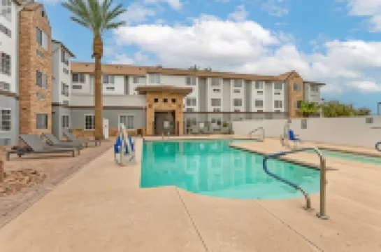 Best Western Plus Yuma Foothills Inn  Suites