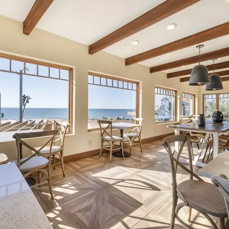 Best Western Plus Beach View Lodge
