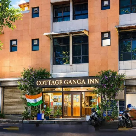 Goroomgo Cottage Ganga Inn New Delhi Отели рядом с достопримечательностью «Рынок Садар-Базар»