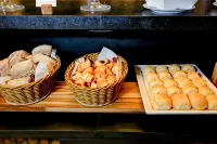 Nobile Suites Monumental - breakfast