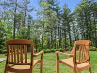 Riverfront Getaway - Mins to Waterparks/Downtown - Private 1st Floor Porches - 무료 와이파이