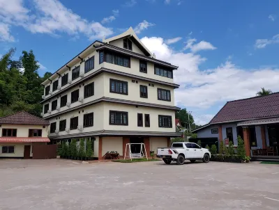 Singha Hotel Hotels in 