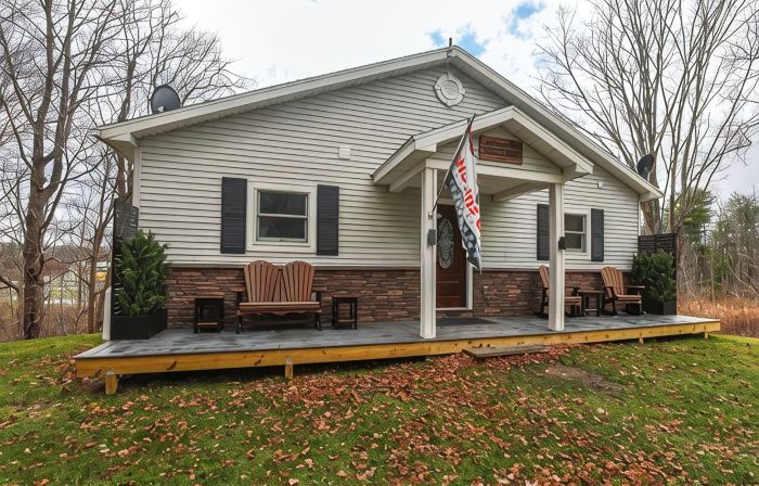3 Bdrm Spacious Home w Game Room.  Just Minutes from Wgi & Wine Trail.