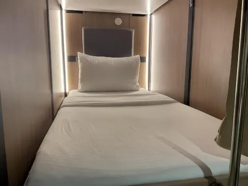 Sakura Capsule Hotel Cebu