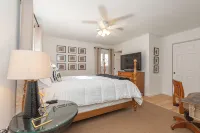 Modern Comfort & Convenience – 3BR Home Next to Juniata College! - 4-Star