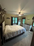 Beautiful Country Home Near Popular Hot Spots! - homestay