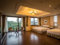 JEJU RAON GOLF CLUB VILLAGE Hotels near Cheongsu Church