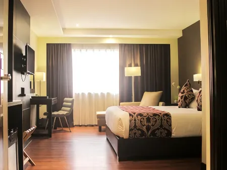 Brentwood Suites