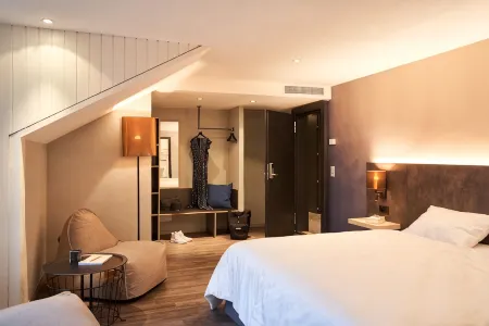 The Hey Hotel