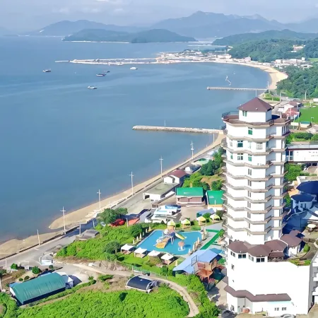 Andante Resort