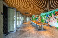 HOMA Phuket Town - Business