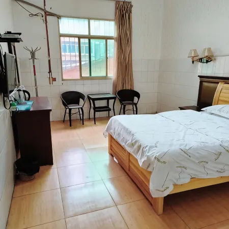 Qunxin Hotel