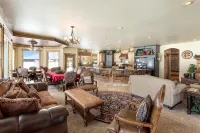 North Shore Lodge  8 bed 11 bath on Island Park Reservoir with Private Dock - 4-Star